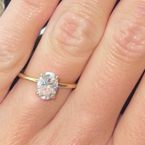 1.5 ct Oval Diamond Gold Solitaire Ring